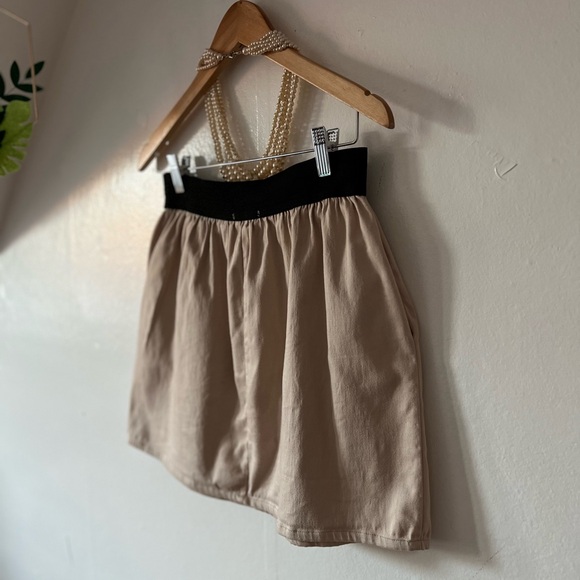 Butters mini skirt sz M elastic waist boho tulle flowers cotton/spandex tan o - Picture 6 of 12
